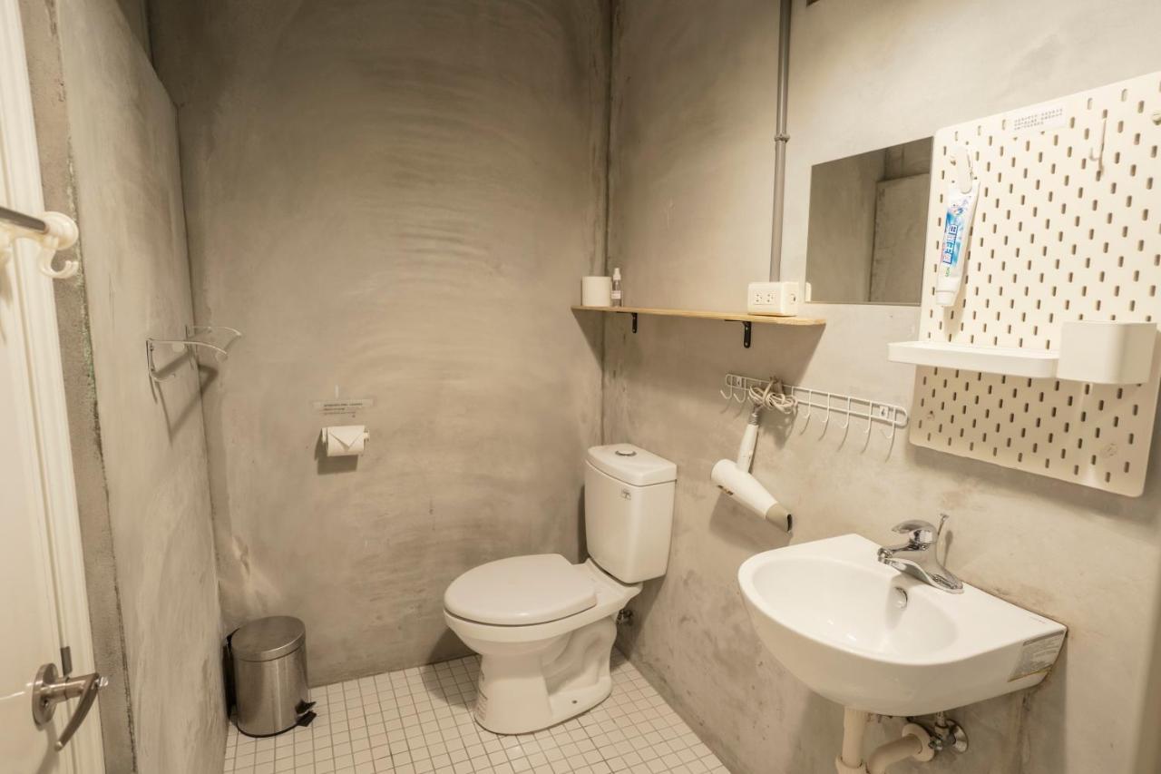 Ruifang Yi Hostel New Taipei City Esterno foto