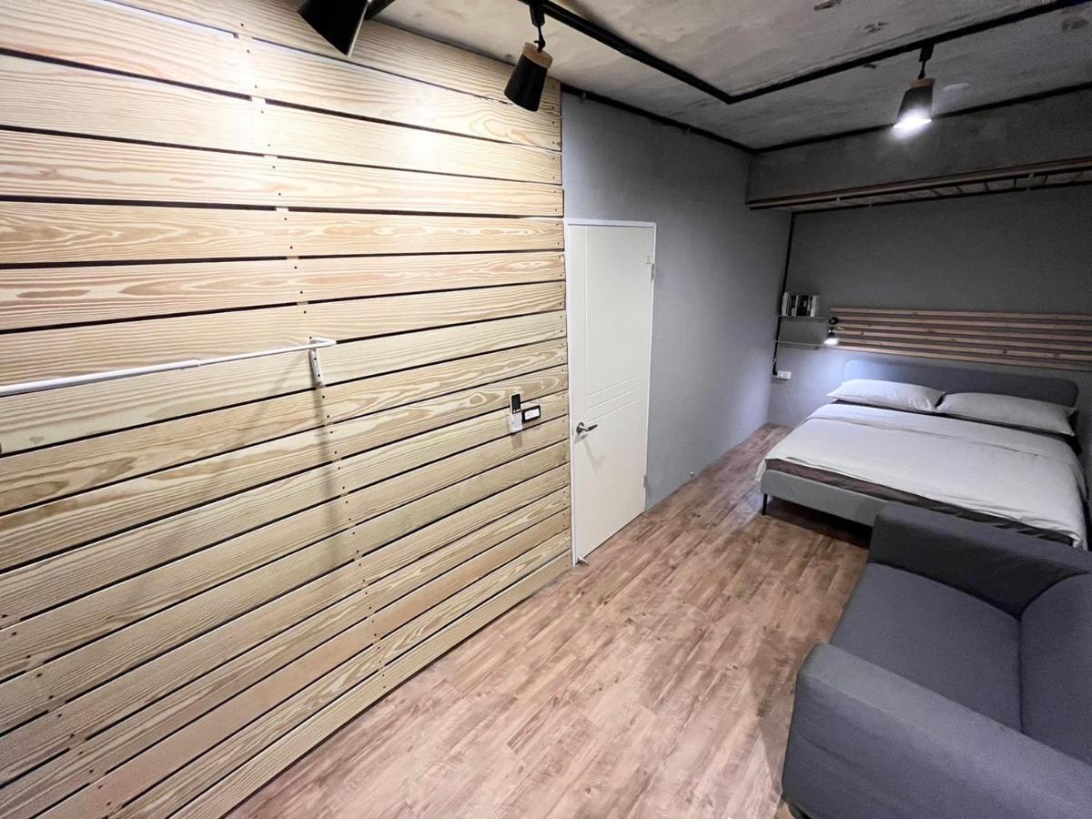 Ruifang Yi Hostel New Taipei City Esterno foto