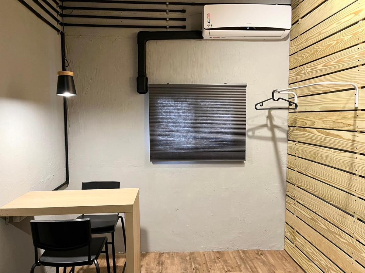 Ruifang Yi Hostel New Taipei City Esterno foto