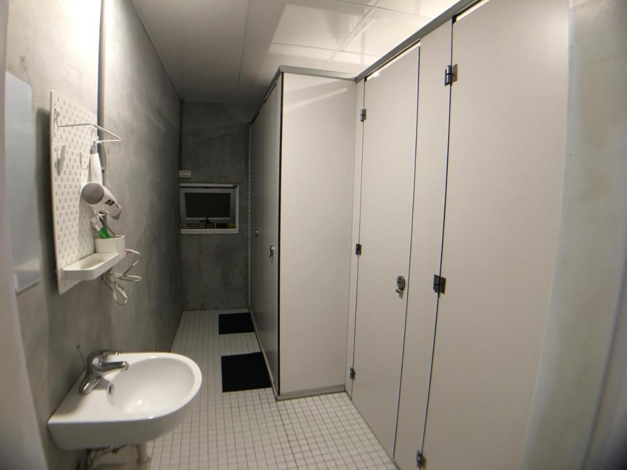 Ruifang Yi Hostel New Taipei City Esterno foto